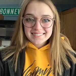 Meet your Posher, Amy